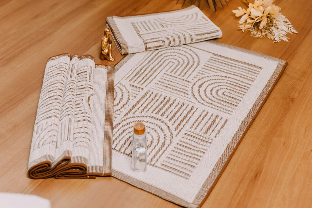 Tapete para cozinha e banheiro Bordartes Nazca Tapete para cozinha e banheiro Bordartes Nazca